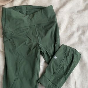 LULULEMON LEGGINGS